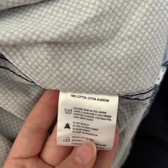 Men’s navy dress shirt - Picture 9 of 9